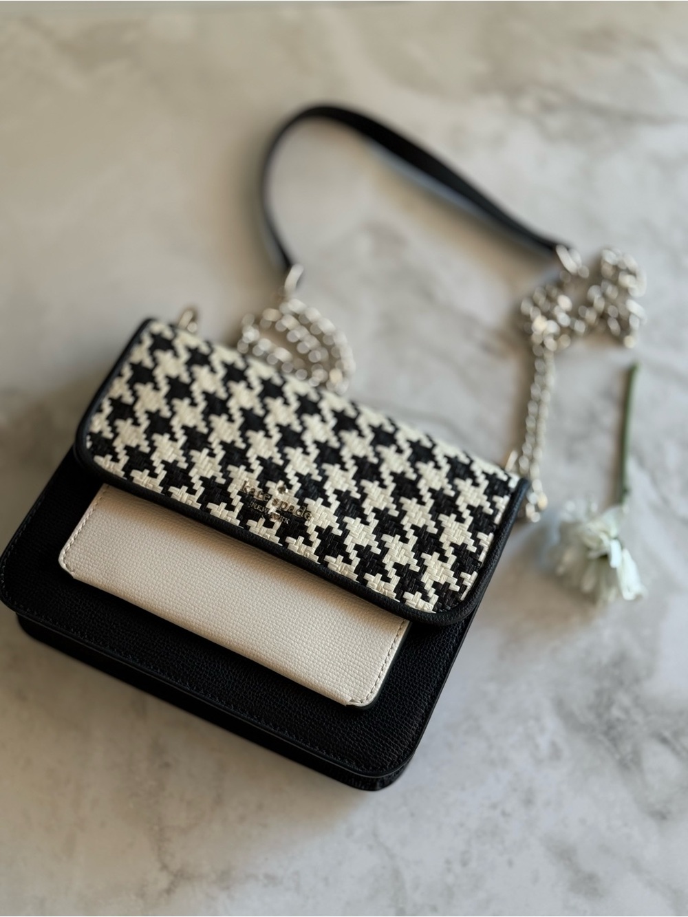 Kate Spade New York Black & White Houndstooth Chain Crossbody Bag 🖤🤍
